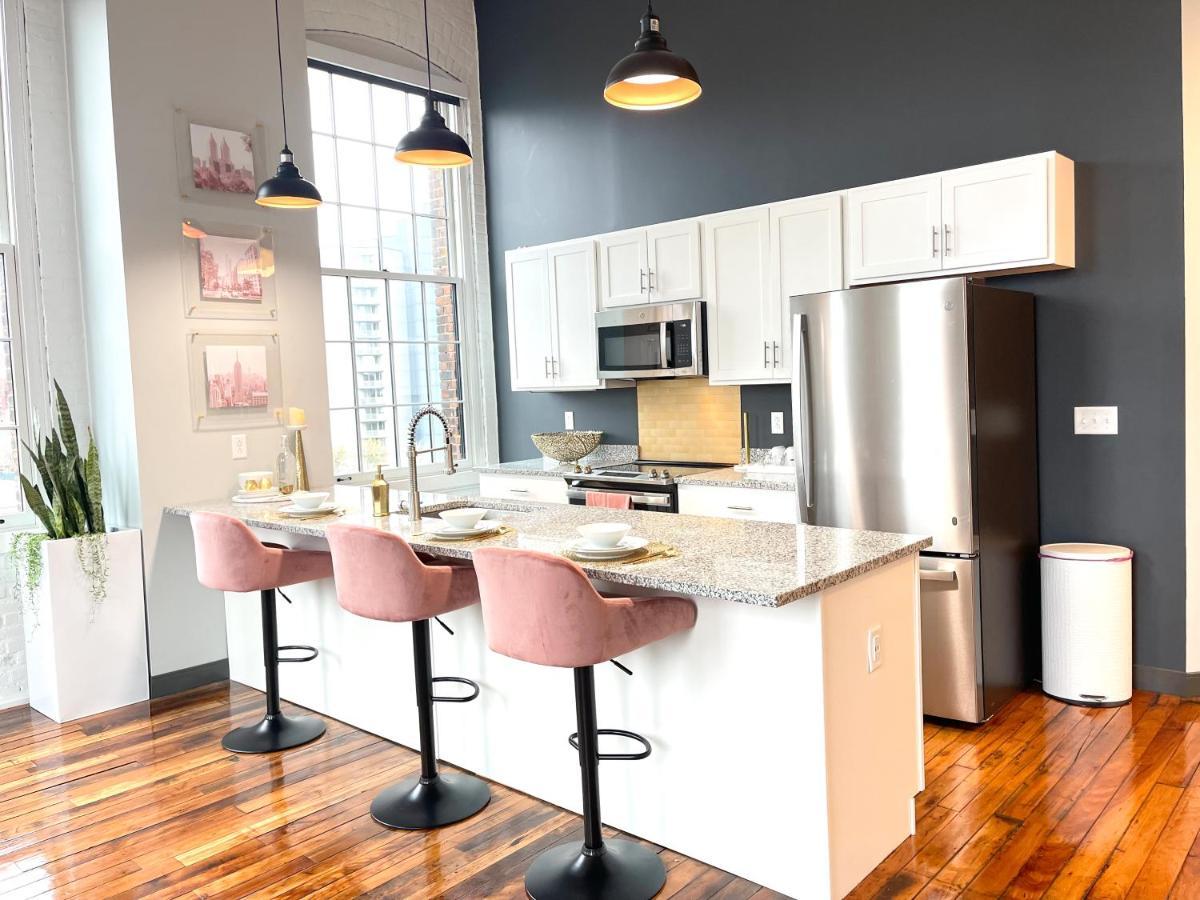 2Br 2Br Le Chateau 505 Lux Penthouse In A Historic Building Utica Esterno foto